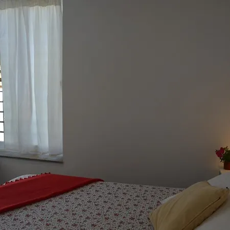 בית נופש Rovellada Platja *