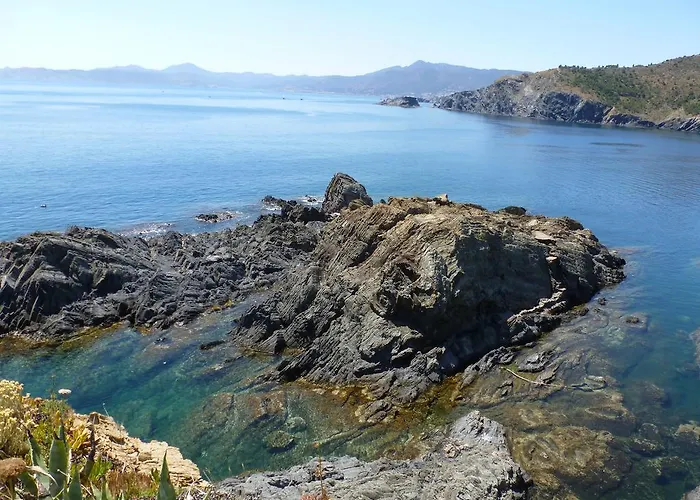 Rovellada Platja * كولرا